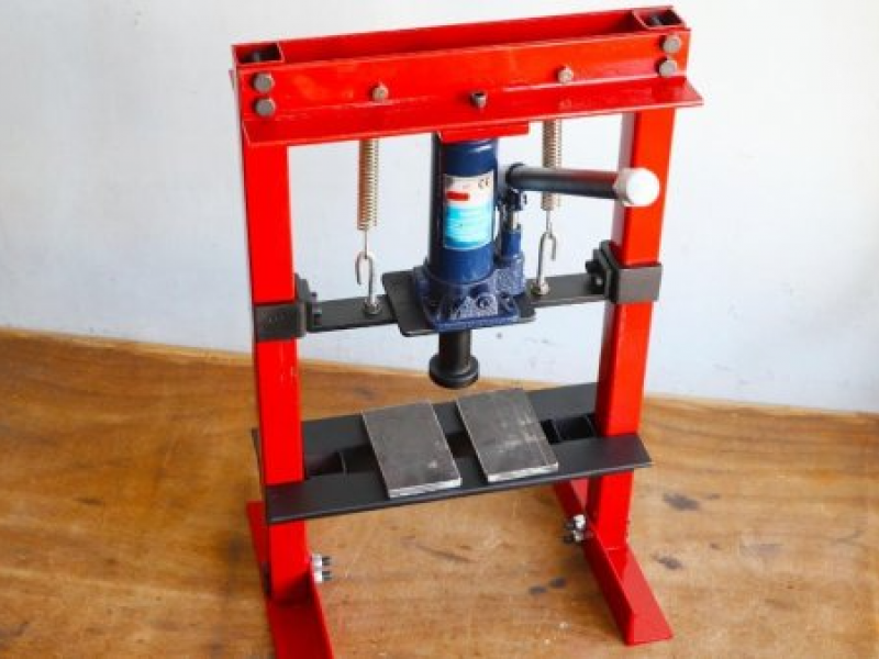 Các loại máy ép nung hiện nay trên thị trường