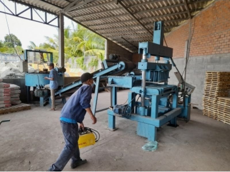 Địa chỉ mua máy ép gạch Hùng Cường Đồng Nai uy tín