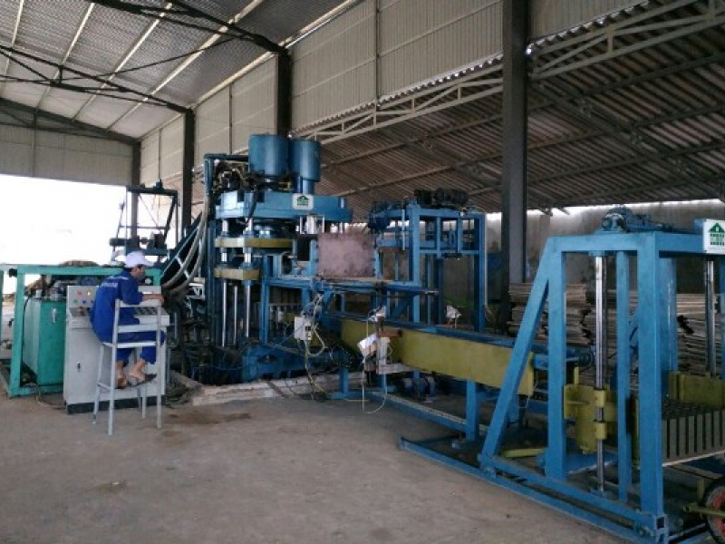 Máy ép gạch Hùng Cường Đồng Nai: Giải pháp xây dựng tối ưu cho vùng đất miền Đông Nam Bộ