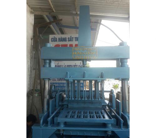 Máy ép gạch bán tự động 2