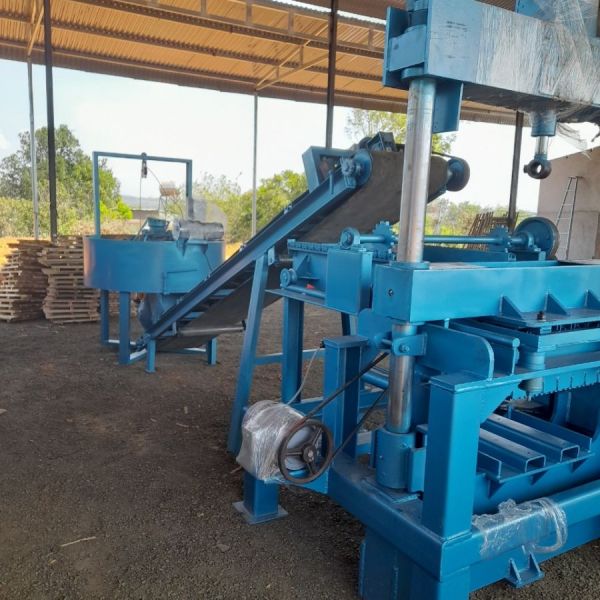 Đơn vị cung cấp máy ép gạch block Dĩ An uy tín hàng đầu