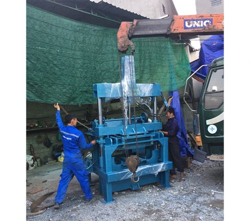 Máy Ép Gạch Block Giá Rẻ Tại Bình Dương Máy Ép Gạch Block Giá Rẻ Tại Bình Dương