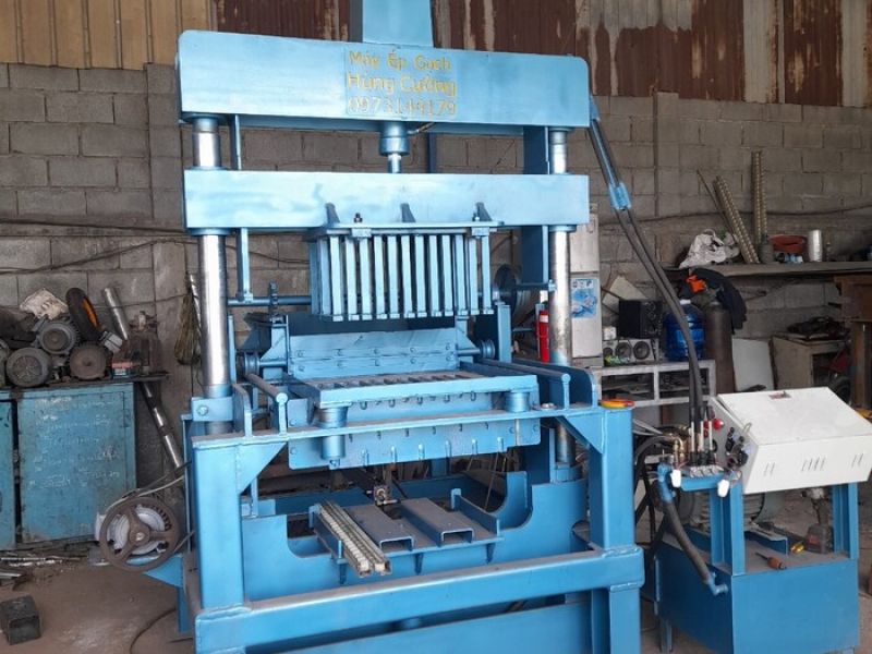 Máy ép gạch thủy lực phân phối tại địa chỉ nào uy tín?