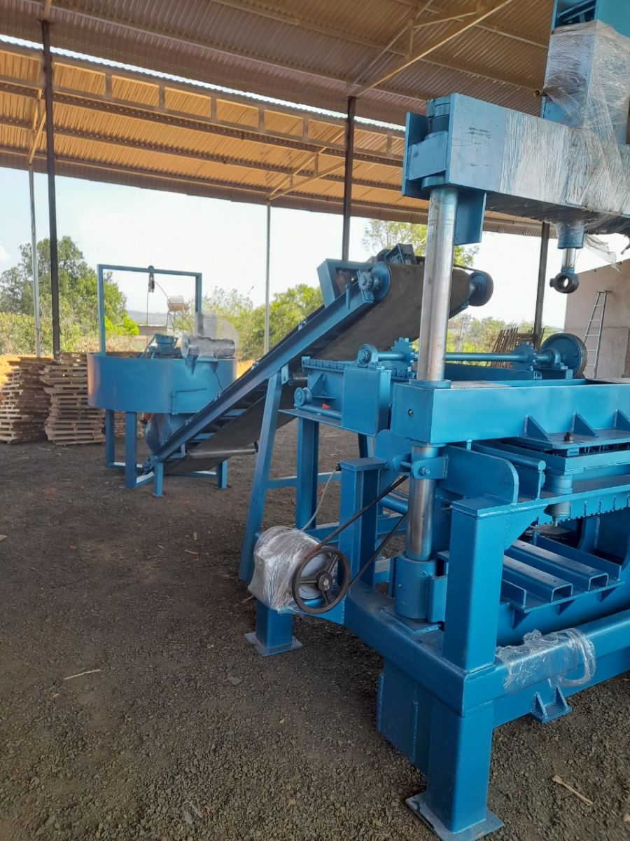 MÁY ÉP GẠCH BLOCK HÙNG CƯỜNG
