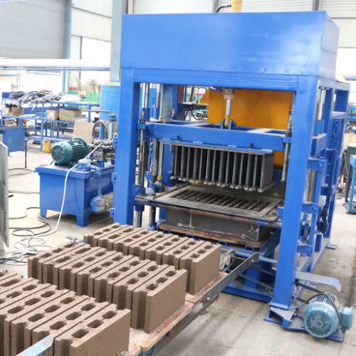 Giá máy ép gạch không nung trên thị trường là bao nhiêu?