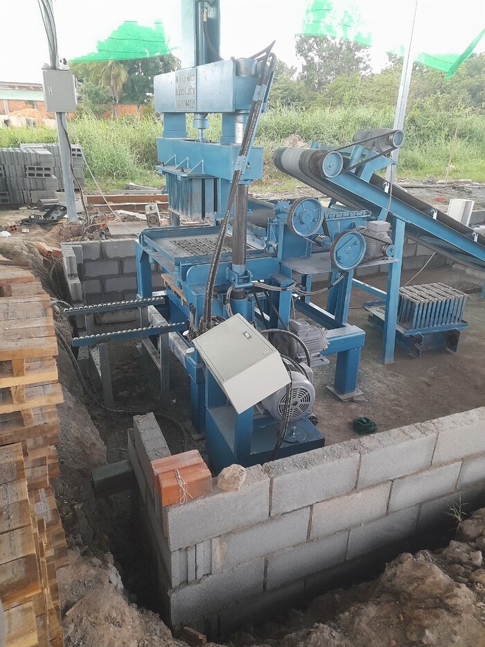 máy ép gạch không nung
