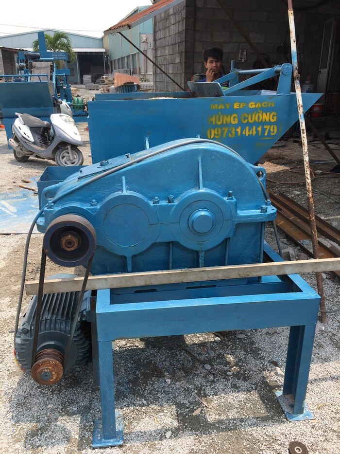 MÁY ÉP GẠCH BLOCK HÙNG CƯỜNG