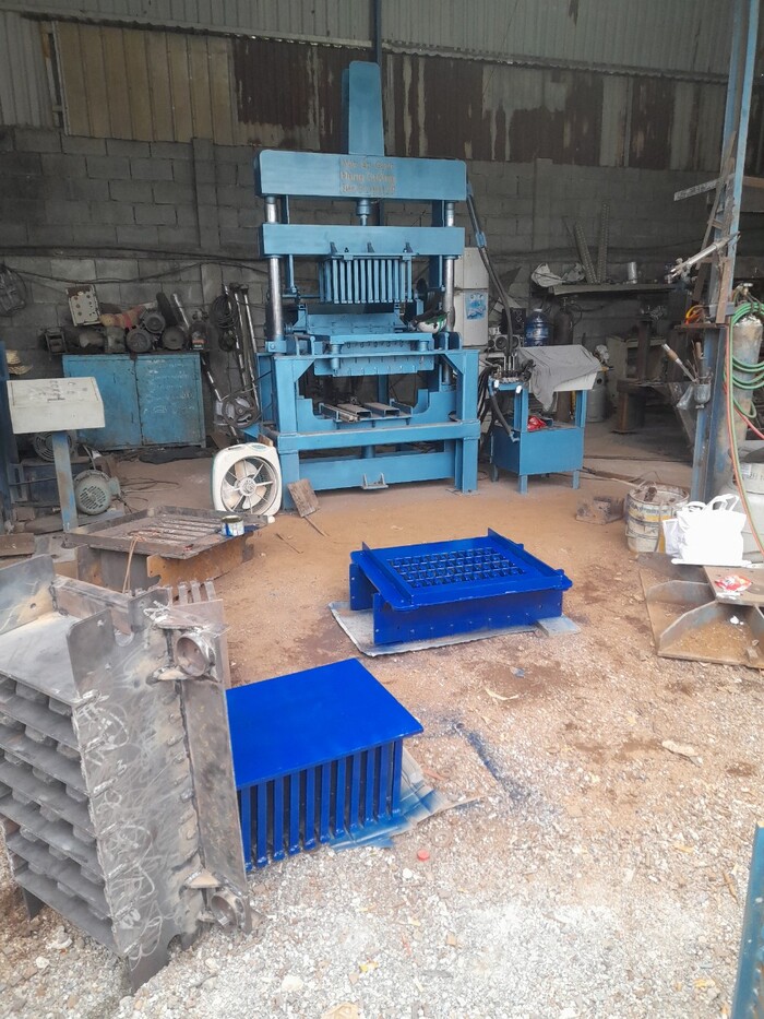 máy ép gạch block thủ công