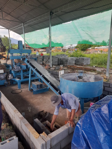 Máy ép gạch giá rẻ Bình Dương