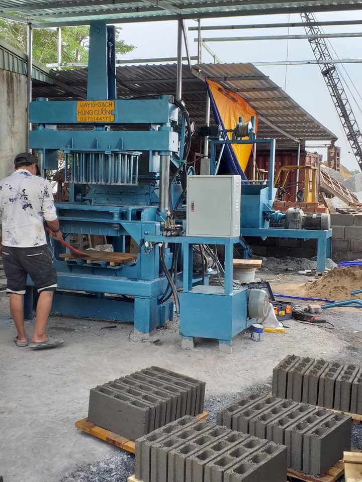Máy ép gạch Cần Thơ - Hùng Cường